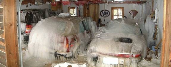 Otvorena vrata od garaže