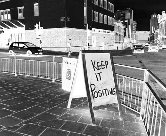 Samo pozitivno (a sve je u negativu) Pozitivno